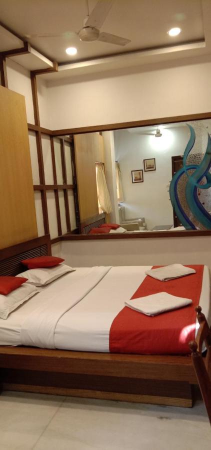 Hotel Aston Kolkata Bagian luar foto